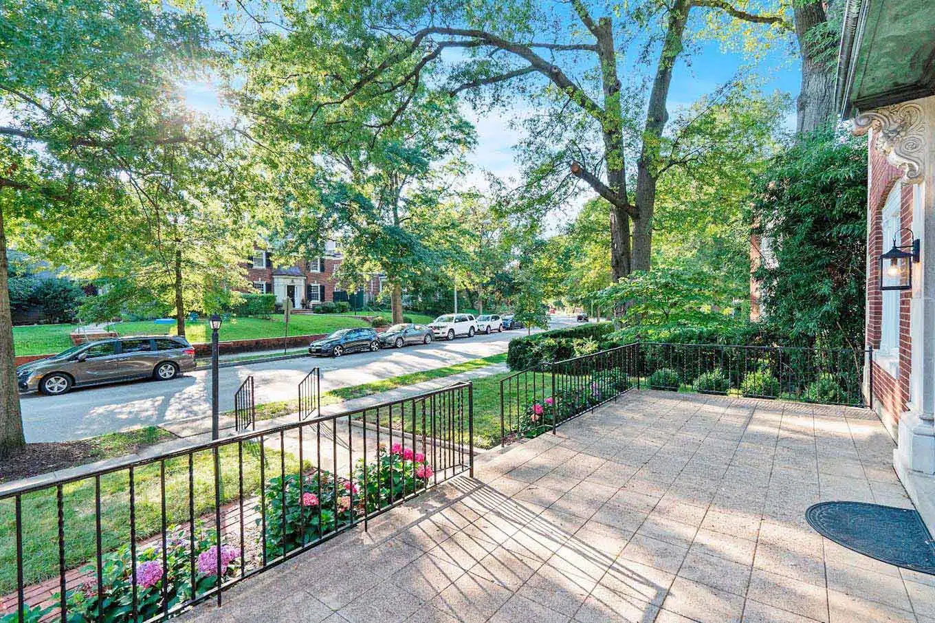 Woodley Rd. NW gallery img 11