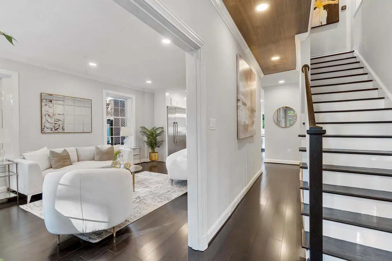 Woodley Rd. NW gallery img 15