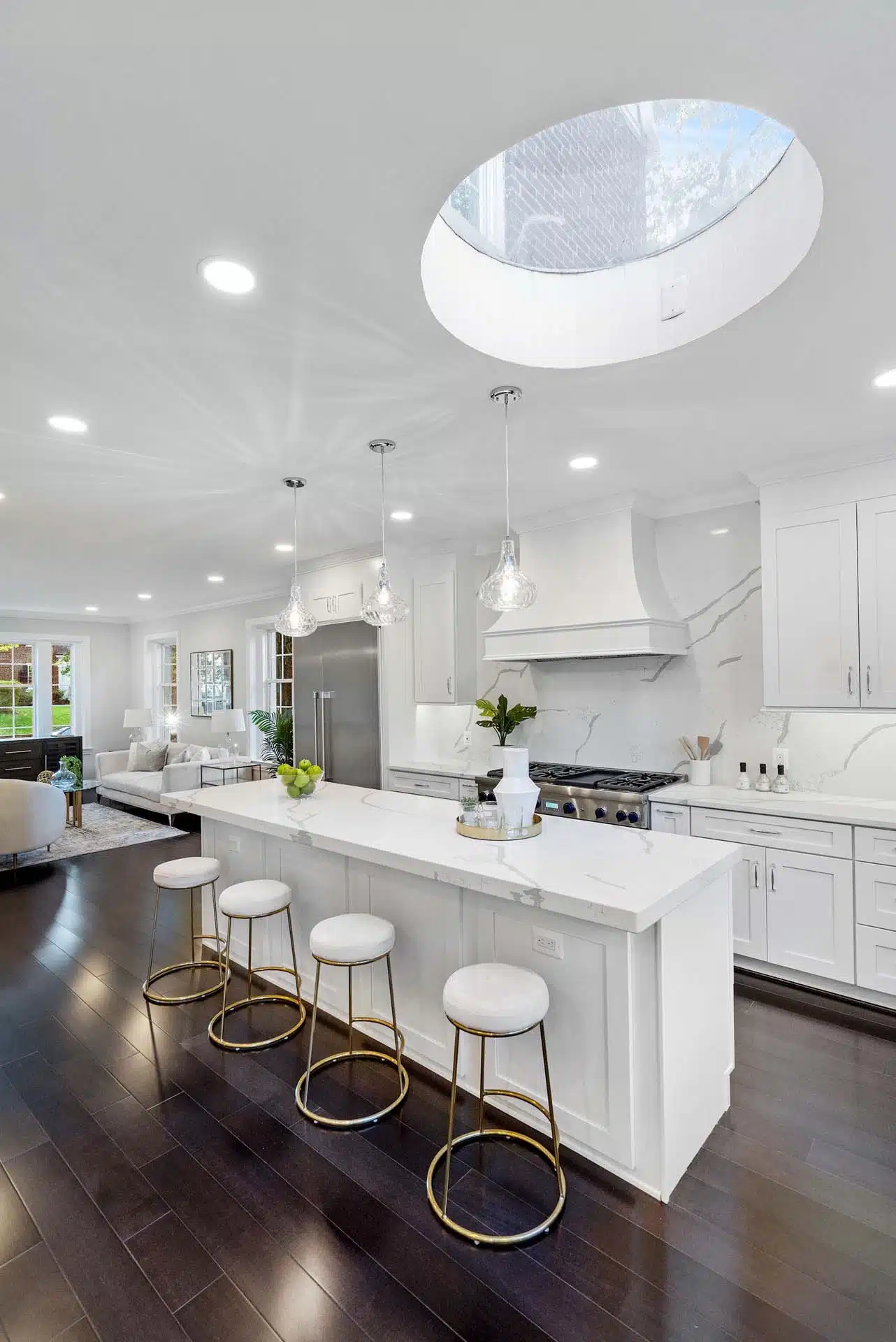 Woodley Rd. NW gallery img 33