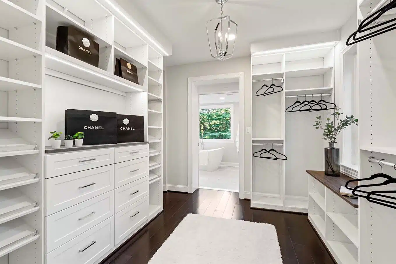 Woodley Rd. NW gallery img 46