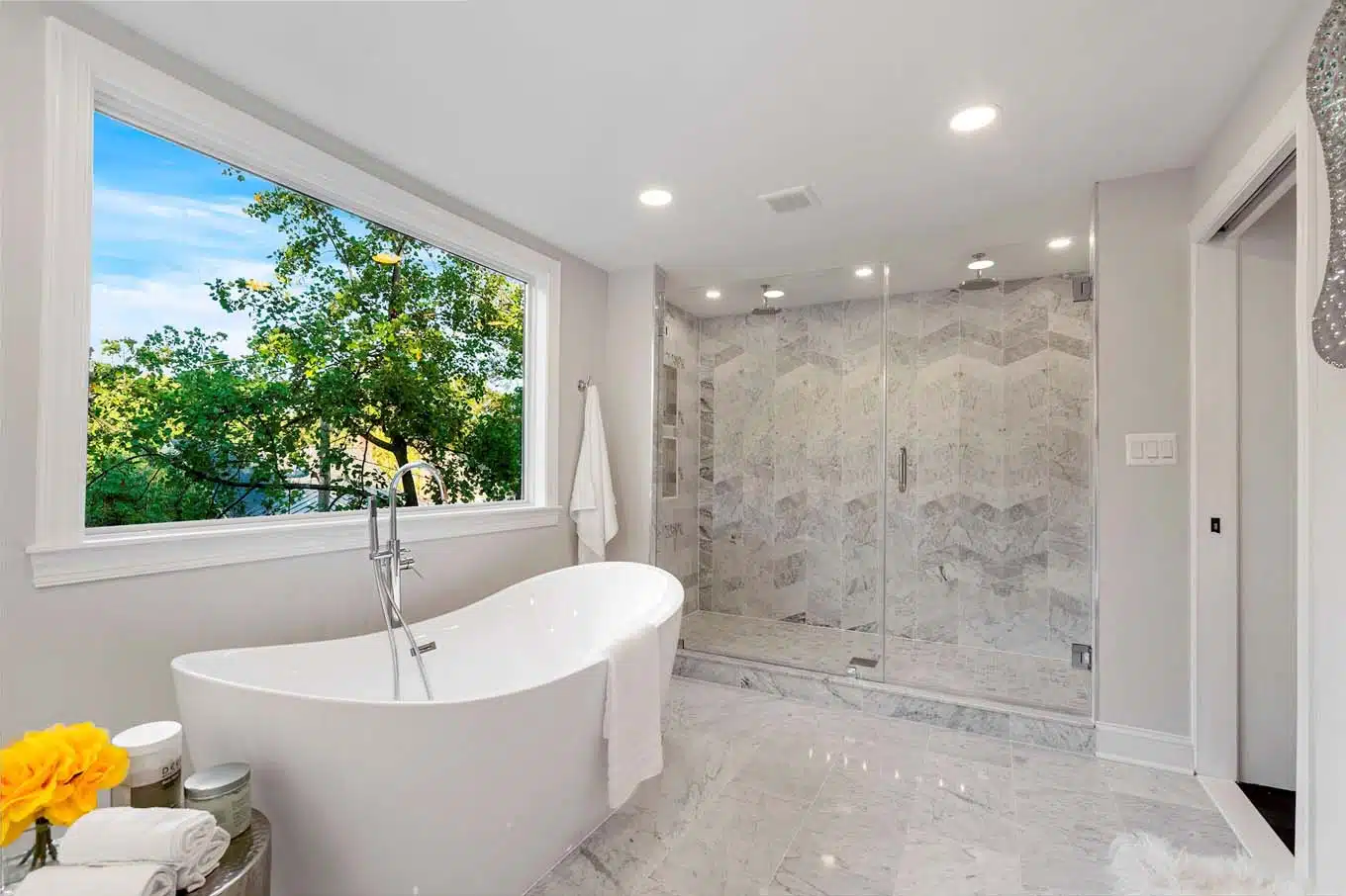 Woodley Rd. NW gallery img 48