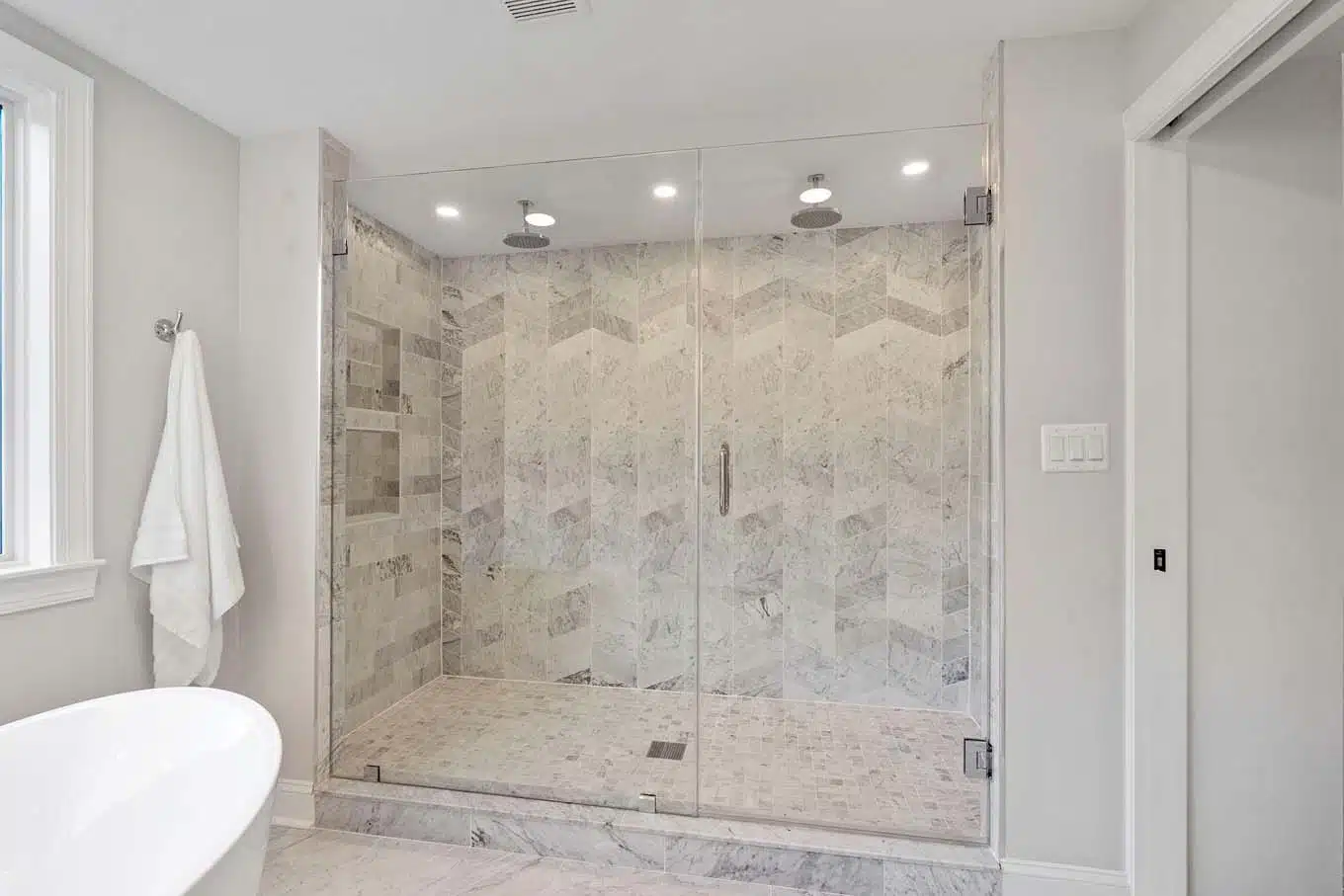 Woodley Rd. NW gallery img 49