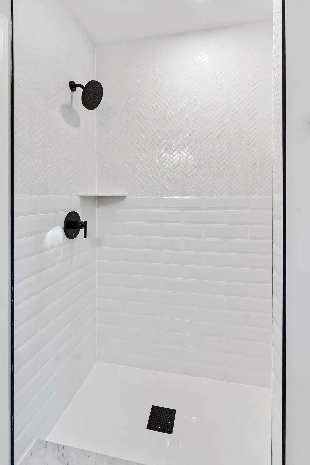 Woodley Rd. NW gallery img 57