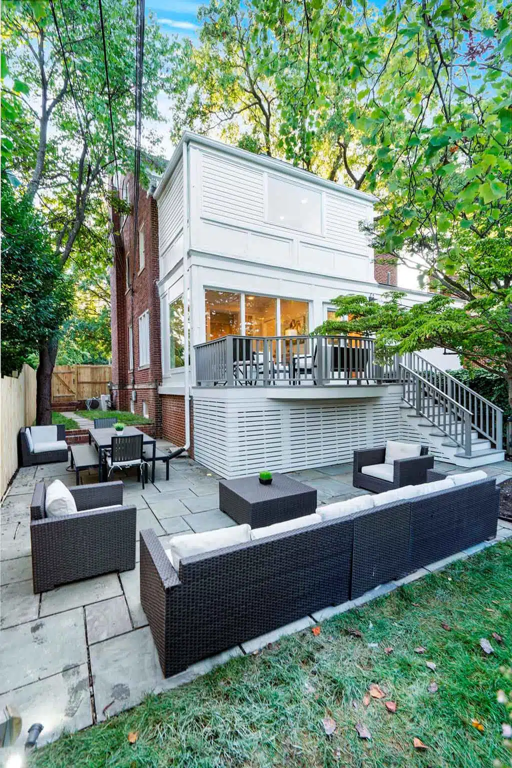 Woodley Rd. NW gallery img 86